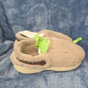 NEW Crocs Unfurgettable Classic Women's Clog